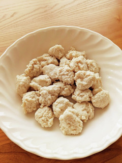 離乳食♪鶏ひき肉と豆腐のフワフワ団子♪-レシピのメイン写真