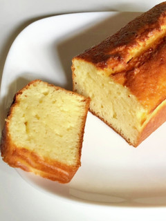 パウンドケーキ型でヨーグルトケーキ-レシピのメイン写真