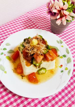 切って和えるだけ！夏野菜もずく酢冷奴-レシピのメイン写真
