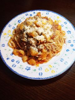 挽き肉とじゃがいものトマトソースパスタ-レシピのメイン写真