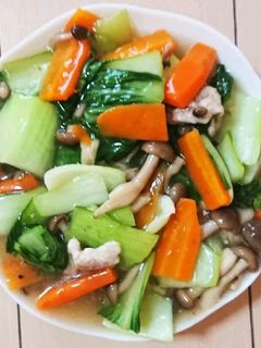 豚バラとチンゲン菜の塩炒め-レシピのメイン写真