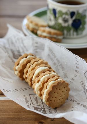 ミルキーバターサンド・プチクッキー-レシピのメイン写真