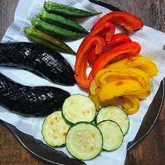 รูปของ 夏野菜の彩り素揚げ