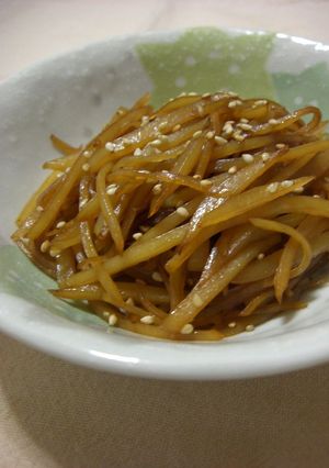 お弁当に！じゃがいも炒め（焼肉のたれ味）-レシピのメイン写真