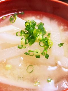 シンプルイズベスト!大根だけの味噌汁-レシピのメイン写真