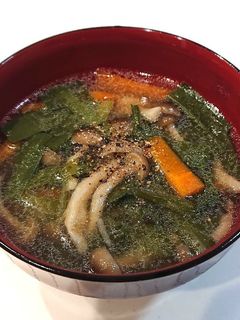 にんじん玉ねぎニラしめじの中華風スープ-レシピのメイン写真