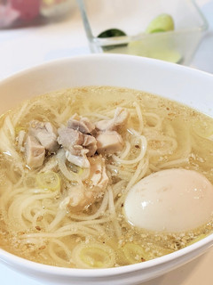 鶏肉ネギ塩の麺スープ-レシピのメイン写真