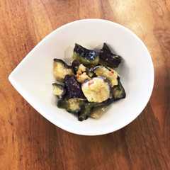 รูปของ レンジで簡単！茄子の味噌炒め風