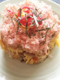 春色重ね寿司-レシピのメイン写真