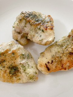 鶏むね肉のハーブ焼き-レシピのメイン写真
