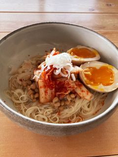 暑い夏にピッタリ!キムチ納豆そうめん-レシピのメイン写真