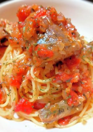 サバの水煮缶トマトソースパスタ-レシピのメイン写真
