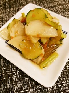 カブとキュウリの梅肉和え-レシピのメイン写真