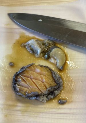 アワビの下処理-レシピのメイン写真
