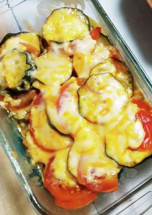 ズッキーニとトマトのレンジでグラタン-レシピのメイン写真