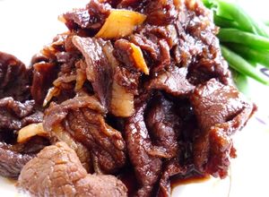 簡単！美味しい♡牛肉の生姜黒糖ワイン煮✿-レシピのメイン写真