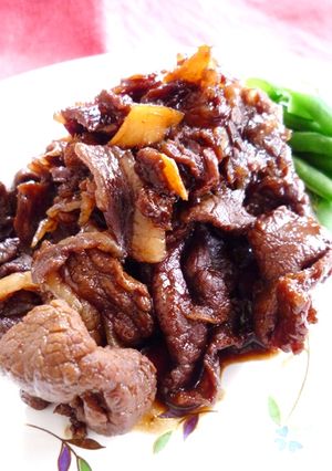 簡単!美味しい♡牛肉の生姜黒糖ワイン煮✿-レシピのメイン写真