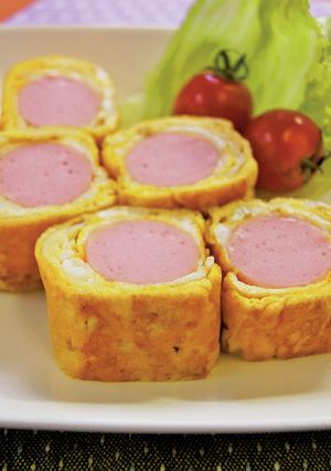 お弁当に！魚肉ソーセージ入り卵焼き-レシピのメイン写真