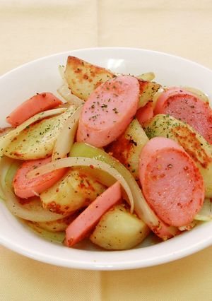 魚肉ソーセージのジャーマンポテト-レシピのメイン写真