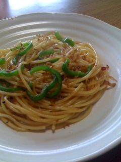 カリカリじゃことピーマンのパスタ-レシピのメイン写真