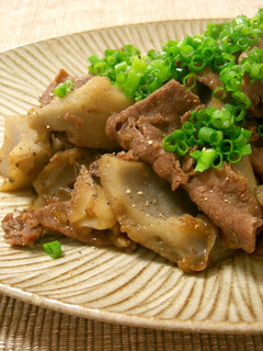 主菜~叩きレンコンと牛肉の炒め煮-レシピのメイン写真