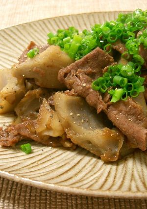 主菜～叩きレンコンと牛肉の炒め煮-レシピのメイン写真