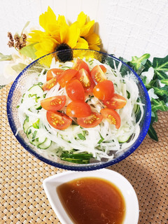 玉ねぎとさけるチーズのさっぱりサラダ-レシピのメイン写真