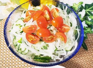 玉ねぎとさけるチーズのさっぱりサラダ-レシピのメイン写真