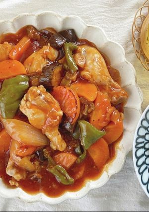 梅シロップ入り!鳥手羽と夏野菜の酢鶏-レシピのメイン写真