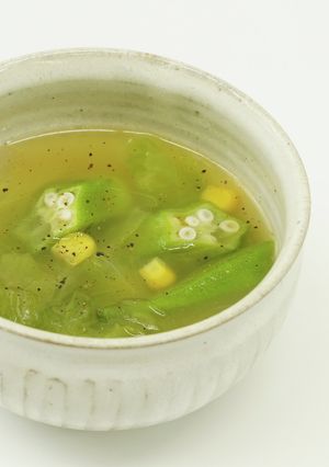 オクラとレタスのスープ-レシピのメイン写真