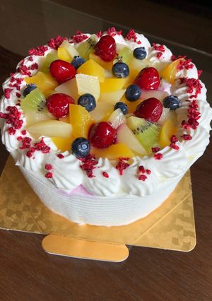 簡単手抜きのデコレーションケーキ-レシピのメイン写真