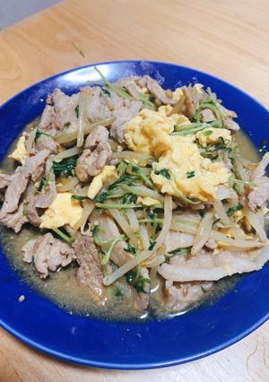 豚こまと豆苗の甘辛炒め-レシピのメイン写真