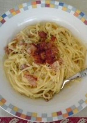 ピザ用チーズでカルボナーラ-レシピのメイン写真