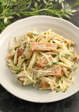 切って和えるだけ！野菜天のマヨ七味和え-レシピのメイン写真