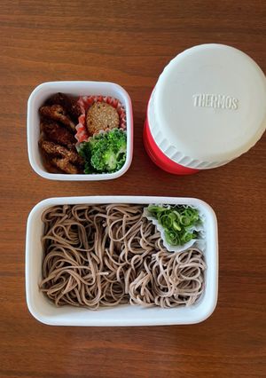 中学生野球弁当64｜鶏ねぎつけ蕎麦-レシピのメイン写真