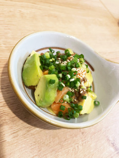 アボカドサーモンのさっぱり納豆ポン酢和え-レシピのメイン写真