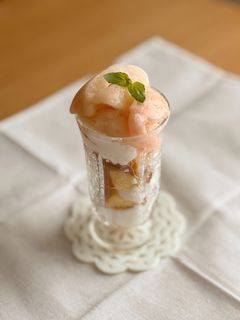桃と水切りヨーグルトのパフェ-レシピのメイン写真