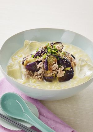 なすとそぼろの冷やし塩とんこつラーメン-レシピのメイン写真