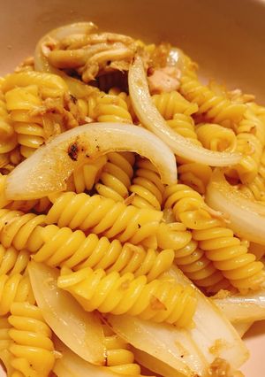 ツナ缶と玉ねぎのめんつゆペンネ-レシピのメイン写真