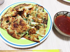 余ったたこ焼き粉で作る簡単チヂミ-レシピのメイン写真