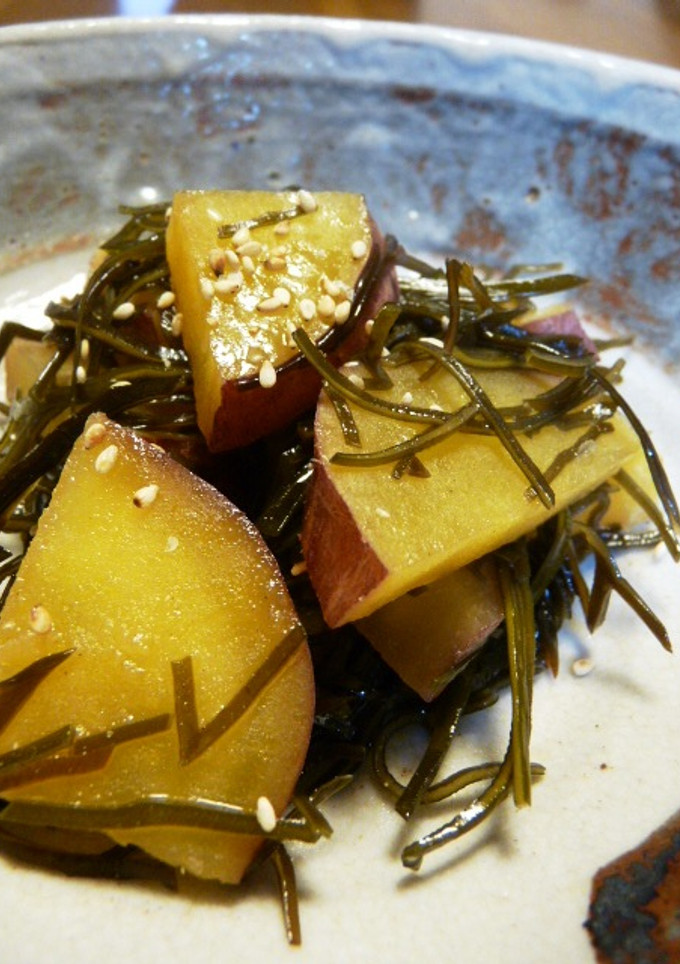 切り昆布とサツマイモの煮物-レシピのメイン写真
