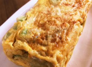 しらすと、ブロッコリーの茎の卵焼き-レシピのメイン写真