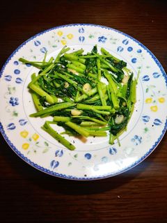簡単☆空芯菜のニンニク炒め-レシピのメイン写真