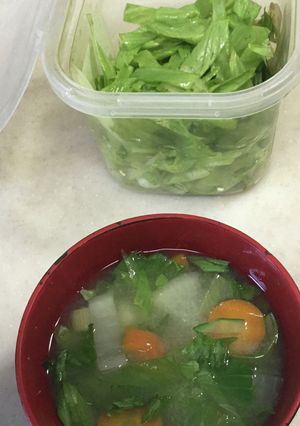 レタス外葉の味噌汁-レシピのメイン写真