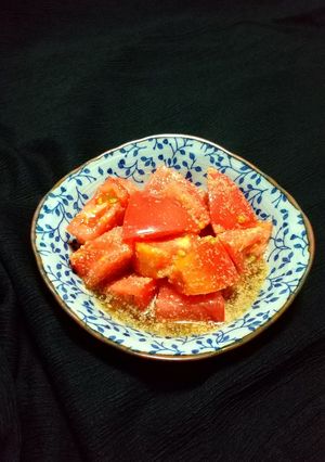 簡単！調味料３つの胡麻酢和えトマトサラダ-レシピのメイン写真