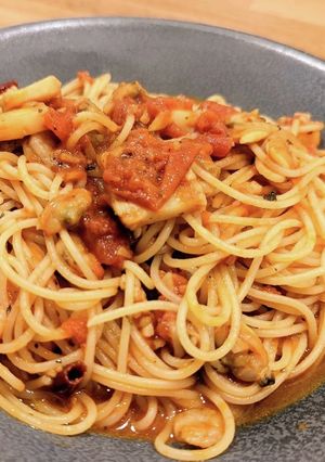 シーフードミックスで作るトマトパスタ-レシピのメイン写真