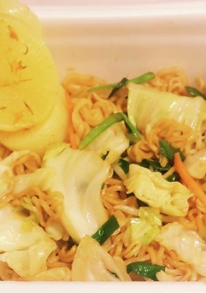 “カップ油そばお野菜なんでもかんでも”-レシピのメイン写真