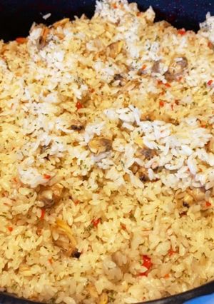 簡単ホムパ飯！炊飯器で映えるアサリピラフ-レシピのメイン写真