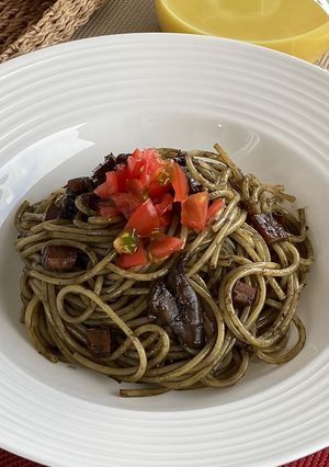 イカ墨じゅーしぃの素でパスタ-レシピのメイン写真