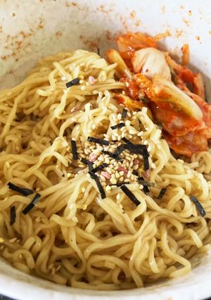 夏です！冷やし黒酢キムチ混ぜそば！-レシピのメイン写真